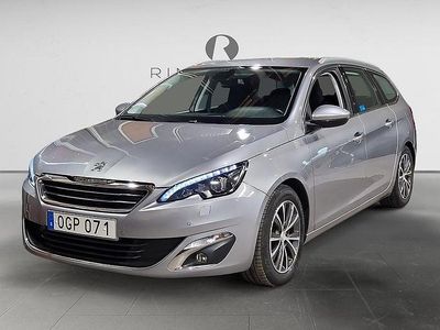 Grå Begagnad 2016 Peugeot 308 SW Allure Kombi | 124 900 kr (Lite dyr)