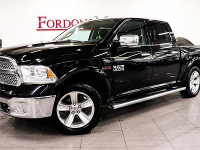 begagnad Dodge Ram CREW CAB EcoDIESEL S+V HJUL