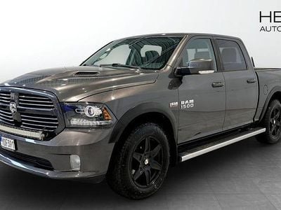Begagnad Dodge Ram 401 HK (294 kW) 2016 Grå Pickup
