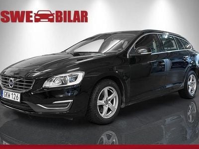 Begagnad Volvo V60 Momentum 150 HK (110 kW) 2016 Svart Kombi