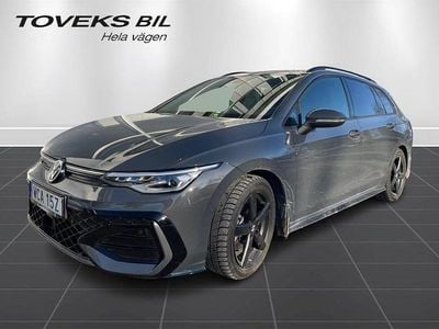 Begagnad VW Golf VIII R-line 150 HK (110 kW) 2025 Grå