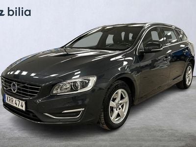 Grå Begagnad 2017 Volvo V60 Business Edition Kombi | 179 900 kr (Marknadspris)
