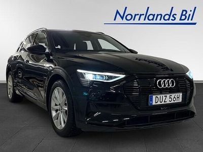 Svart Begagnad 2021 Audi e-tron Proline SUV | 369 000 kr (Marknadspris)
