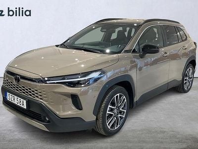 Brun Begagnad 2025 Toyota Corolla Cross Executive SUV | 474 900 kr (Dyr)