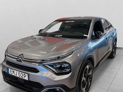 Grå Begagnad 2024 Citroën C4 Shine Halvkombi | 224 900 kr (Marknadspris)