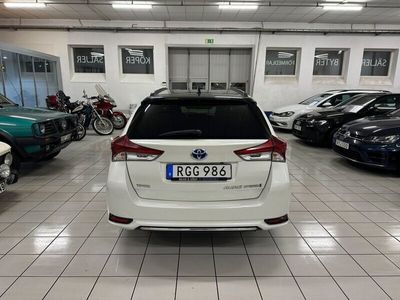 Toyota Auris Touring Sports