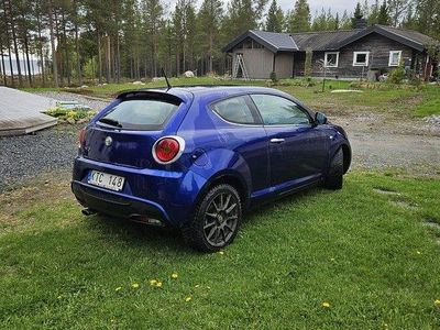 Blå Begagnad 2010 Alfa Romeo MiTo Distinctive Halvkombi | 40 000 kr