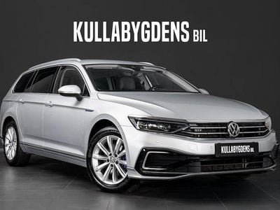 Reflex silver metallic Begagnad 2019 VW Passat GTE Kombi | 169 000 kr (Marknadspris)