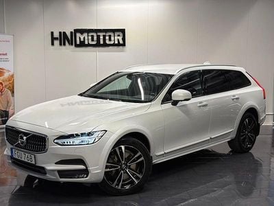 Vit Begagnad 2019 Volvo V90 CC Kombi | 374 900 kr (Lite dyr)