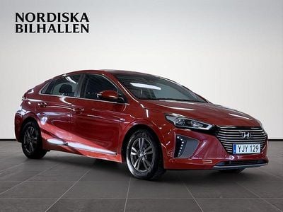 Begagnad Hyundai Ioniq Eco 141 HK (103 kW) 2016 Orange Halvkombi