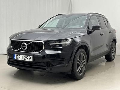 Svart Begagnad 2022 Volvo XC40 Momentum SUV | 240 000 kr (Superpris)