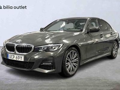 Grå Begagnad 2020 BMW 330 Sedan | 384 900 kr