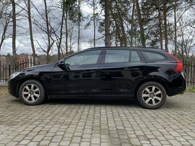 begagnad Volvo V60 D2 Kinetic Euro 5