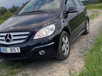 Mercedes B180