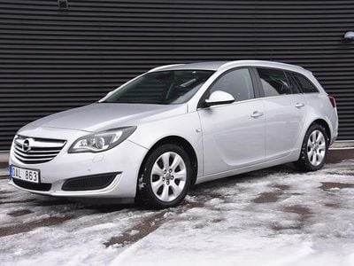 Begagnad Opel Insignia Edition 140 HK (102 kW) 2013 Grå Kombi