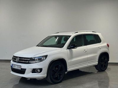 Vit Begagnad 2014 VW Tiguan R-line SUV | 129 900 kr (Marknadspris)
