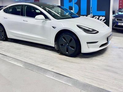 Vit Begagnad 2019 Tesla Model 3 Long Range AWD Sedan | 178 000 kr (Lite dyr)