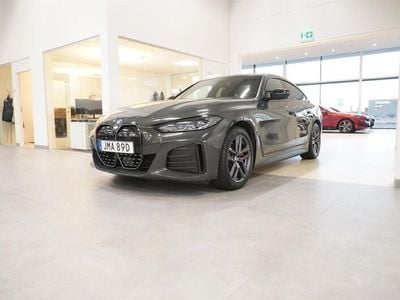 Begagnad BMW i4 Shadowline 400 kW (544 HK) 2022 Grå/silver Sedan