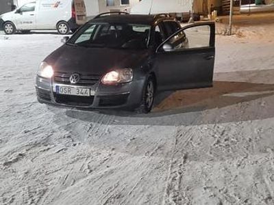 Begagnad 2008 VW Golf VI Halvkombi | 22 000 kr (Marknadspris)