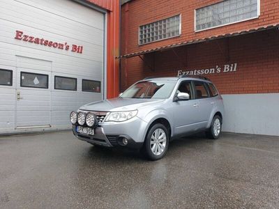 begagnad Subaru Forester 2.0 X 4WD Automatisk, 150hk,Backkamra