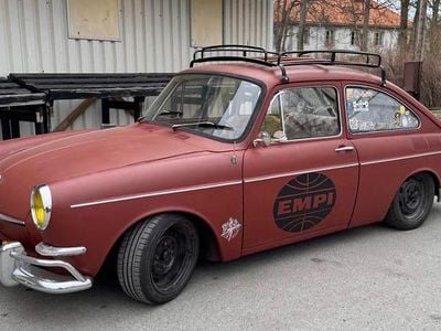 Röd Begagnad 1968 VW Type 3 Sedan | 55 000 kr