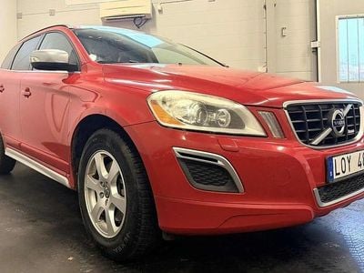 Begagnad Volvo XC60 R-Design 163 HK (119 kW) 2011 Röd SUV