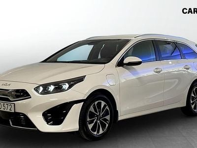 Vit Begagnad 2022 Kia Ceed Sportswagon Advance Kombi | 269 900 kr (Marknadspris)