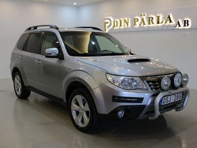 begagnad Subaru Forester 2.0 4WD Ny Besiktad B-Kamera M-Värme Drag