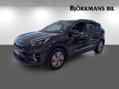 Grå (/agt/ interstellar grey m) Begagnad 2022 Kia e-Niro Advance SUV | 279 000 kr (Bra pris)