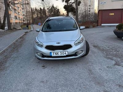 Begagnad Kia Ceed Sportswagon 128 HK (94 kW) 2015 Kombi