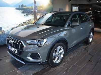 Chronosgrå metallic Begagnad 2022 Audi Q3 Advanced SUV | 329 000 kr (Lite dyr)