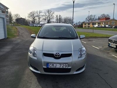 begagnad Toyota Auris 5-dörrar 1.6 Dual VVT-i Euro 4