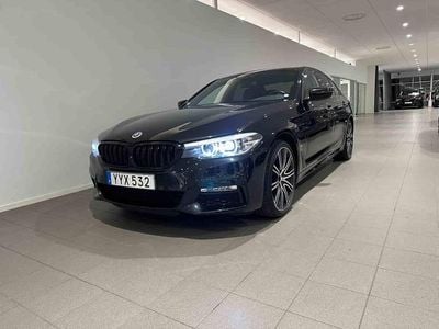 Svart Begagnad 2018 BMW 530e iPerformance Sedan | 259 500 kr (Lite dyr)