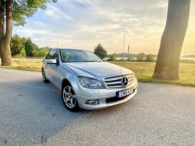 Mercedes C180