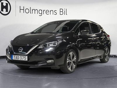 Begagnad Nissan Leaf N-Connecta 160 kW (218 HK) 2021 Svart Halvkombi