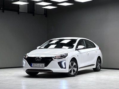 Vit Begagnad 2018 Hyundai Ioniq Comfort Halvkombi | 169 900 kr (Marknadspris)