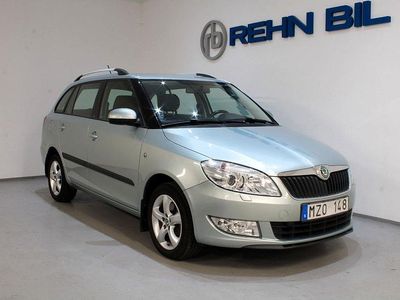 Ljusgrön Begagnad 2012 Skoda Fabia Halvkombi | 109 900 kr (Dyr)