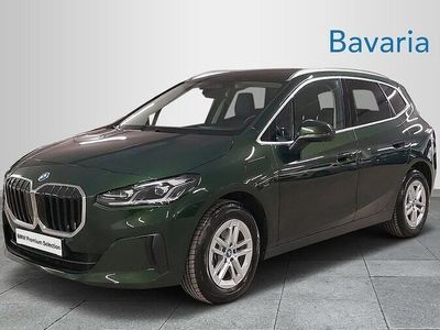 begagnad BMW 220 225 e xDrive Harman Kardon Drag Head Up 2023, Minibuss