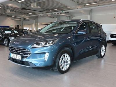 Blå Begagnad 2022 Ford Kuga Business Edition SUV | 286 800 kr (Marknadspris)