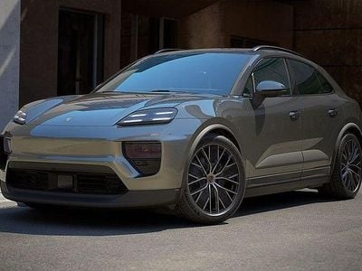 Grön Ny 2025 Porsche Macan SUV | 1 195 200 kr (Bra pris)