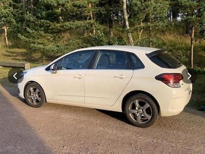 Begagnad 2015 Citroën C4 Halvkombi | 89 000 kr (Marknadspris)