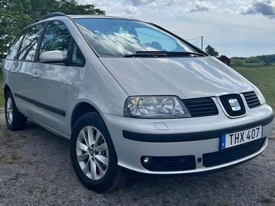 Begagnad Seat Alhambra 150 HK (110 kW) 2002 Minibuss