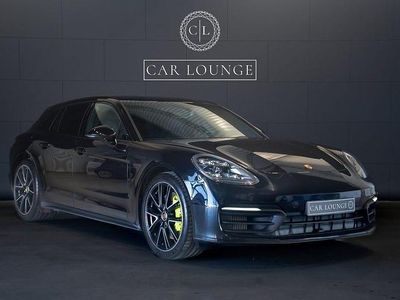 Porsche Panamera 4