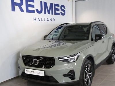 begagnad Volvo XC40 B4 FWD Bensin Plus Dark Dragkrok Förarstöd Google 2024, SUV