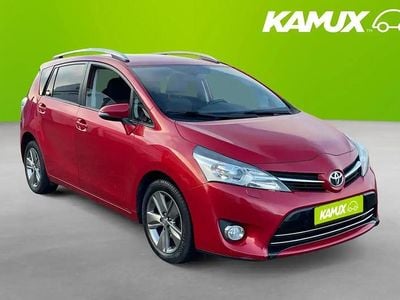 Mörkröd Begagnad 2014 Toyota Verso Minibuss | 79 800 kr (Marknadspris)