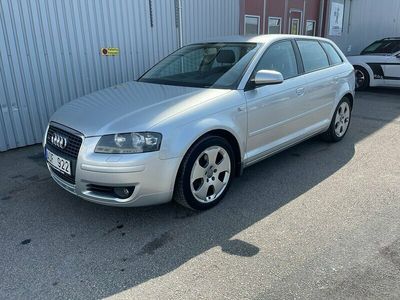 Begagnad Audi A3 Sportback Ambition 200 HK (147 kW) 2006 Silver Halvkombi