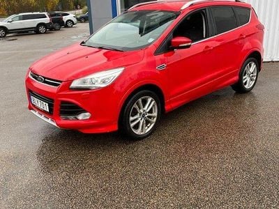 Begagnad Ford Kuga Titanium X 140 HK (102 kW) 2014 Röd SUV