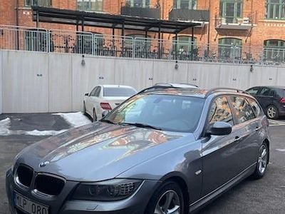 Begagnad BMW 320 177 HK (130 kW) 2010 Kombi