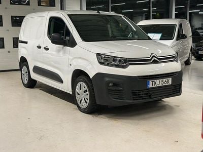 Vit Begagnad 2020 Citroën Berlingo Minibuss | 189 900 kr (Marknadspris)