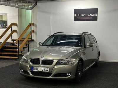 Brun Begagnad 2011 BMW 318 Comfort Edition Kombi | 69 900 kr (Marknadspris)